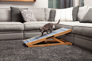 Adjustable Pet Ramp - Habitat Haven